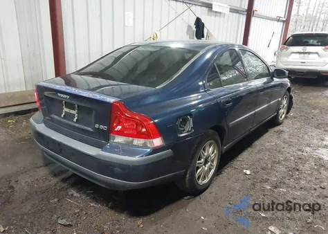 2003 Volvo S60 2.4 z USA, uszkodzony, nr VIN YV1RS61T832262168
